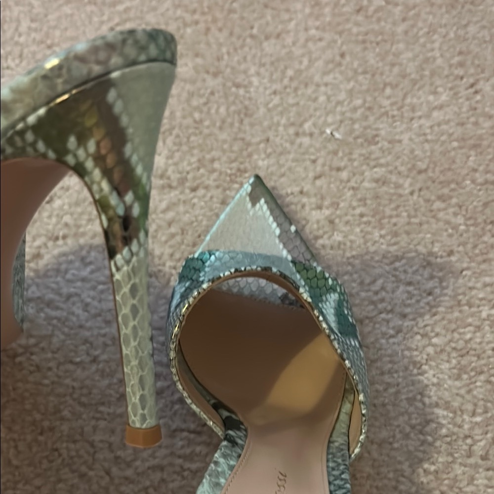 Gianvito Rossi snakeskin pointed toe miles - Picture 3 of 6